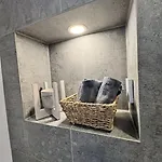 Apartamento By Chelly Zeitz